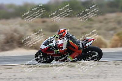 media/May-05-2025-Moto Forza (Mon) [[3c1838c5e5]]/2-B Group/Session 3 (Panning Test Turn 14 Inside)/